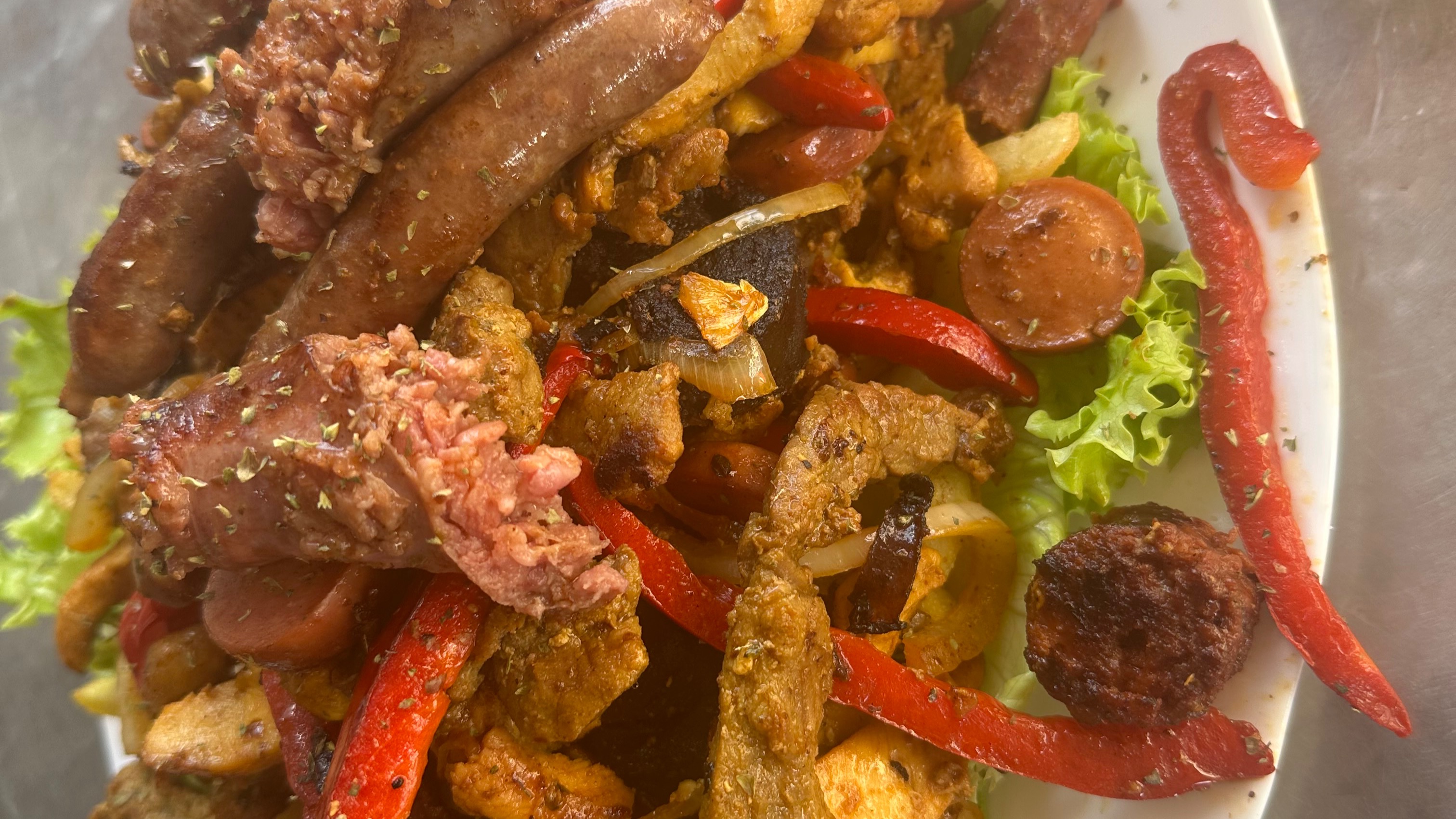 Nest Cafe Bug Bar - 1