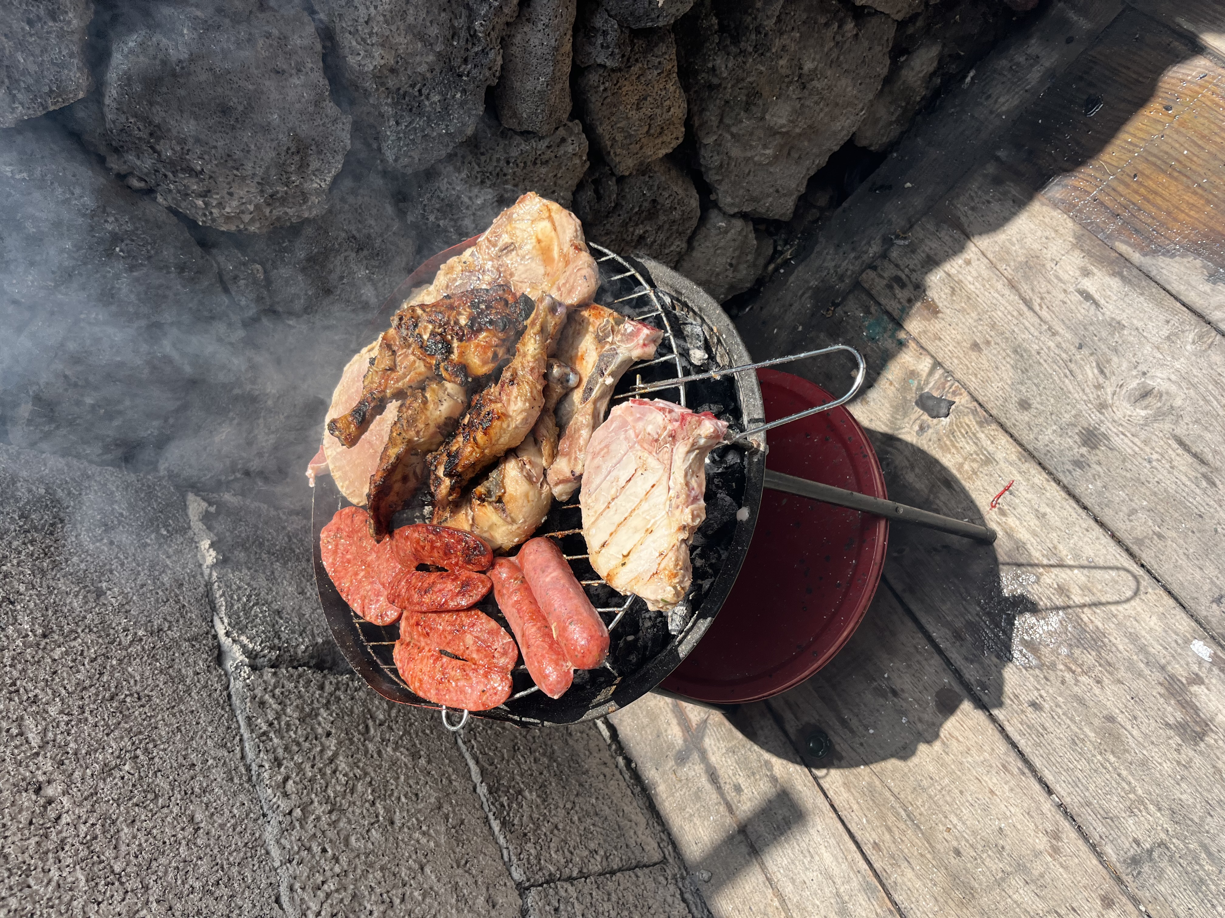 Nest Cafe Bug Bar - 3